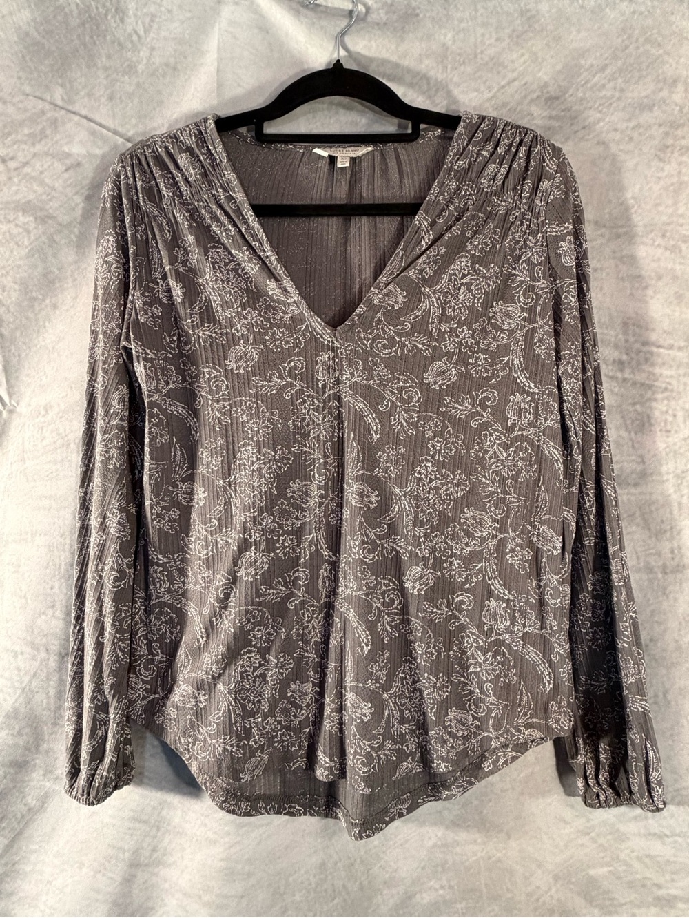 Lucky Brand Gray Floral Peasant Blouse XS Long Sleeve Boho Top